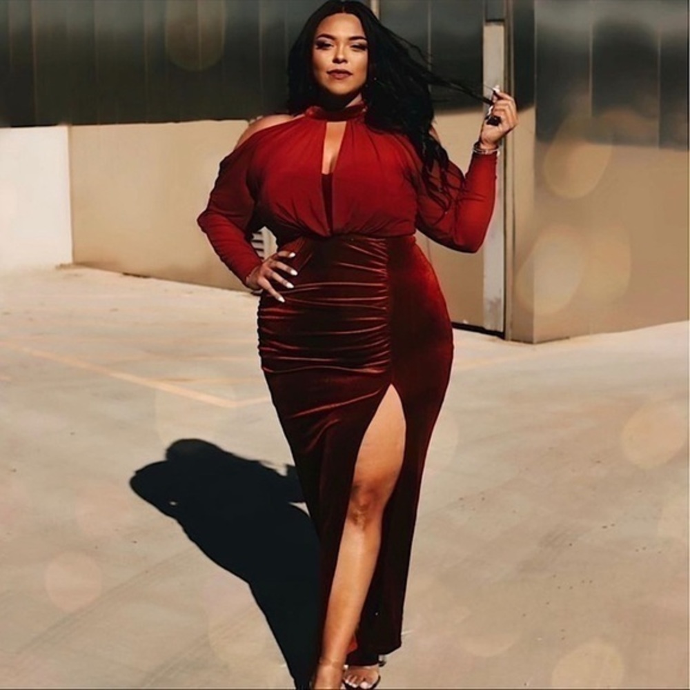 Fashion To Figure Soft Edges Velvet Ruched Gown